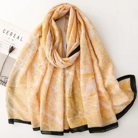 Silk Scarf Shawl – 180 × 90 cm detail