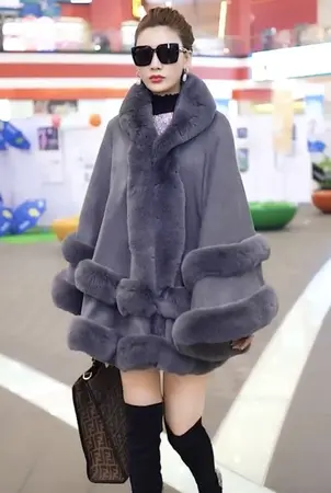 Faux Fur Knit Hooded Poncho detail