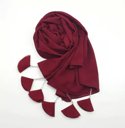 Women's Chiffon Fringed Hijab – 70 × 170 cm detail