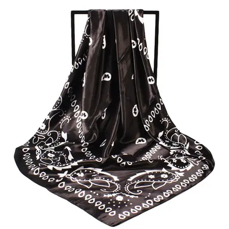 Silk Floral Scarf Shawl – 90 × 90 cm detail