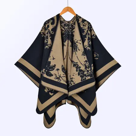 Jacquard Knit Vintage Poncho – 130 × 150 cm