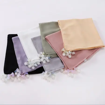 Chiffon Hijab – 90 × 90 cm detail