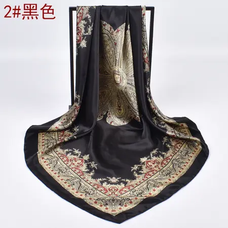 Silk Scarf Shawl – 90 × 90 cm detail