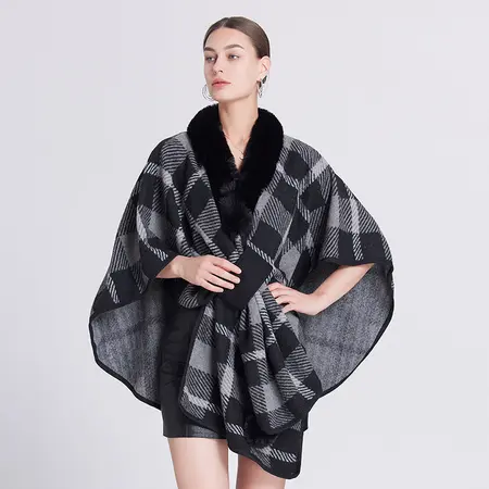 Faux Fur Plaid Knit Poncho – 80 × 180cm detail
