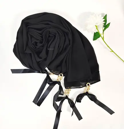 Chiffon Fringed Hijab detail