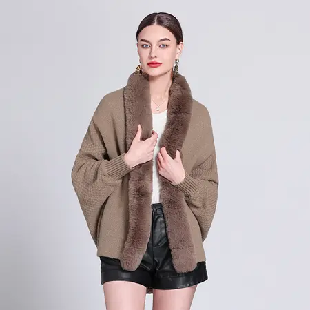 Knit Poncho detail