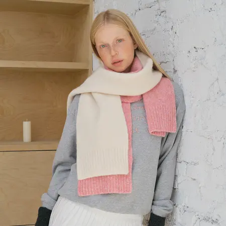 Women's 30% Wool Solid Color Knit Scarf Shawl – 160 × 20 cm detail