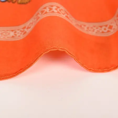 Scarf Shawl – 90 × 90 cm detail