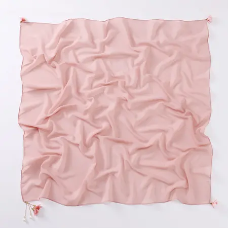 Chiffon Floral Christmas Ornament – 90 × 90 cm detail