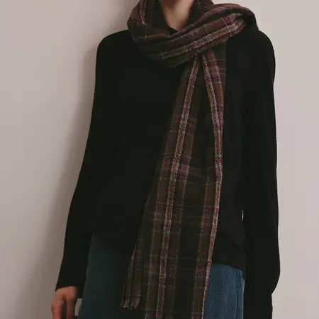Women's Plaid Vintage Scarf Shawl – 190 × 70 cm detail