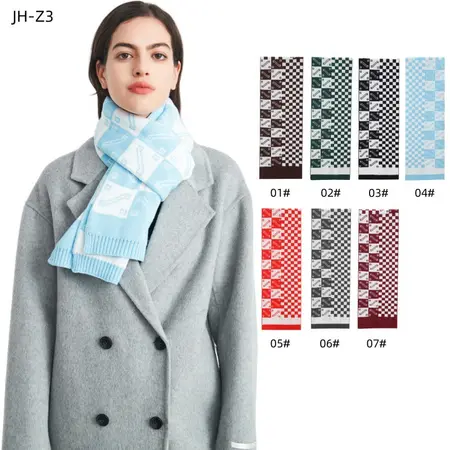 Unisex Plaid Scarf Shawl – 160 × 28 cm detail