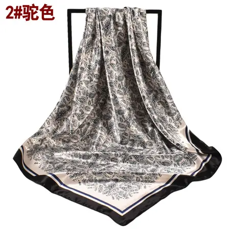 Silk Printed Scarf Shawl – 90 × 90 cm detail