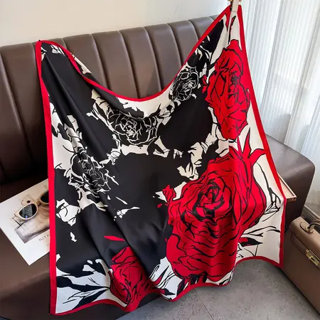 Printed Vintage Scarf Shawl – 90 × 90 cm detail