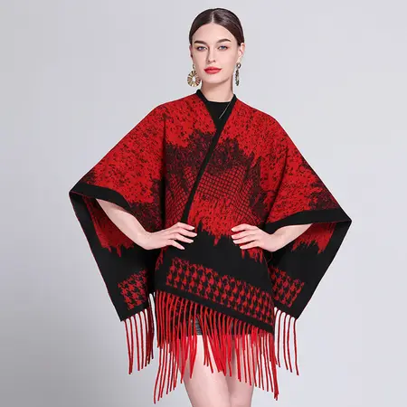 Plaid Knit Fringed Vintage Poncho detail