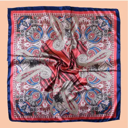 Plaid Geometric Printed Scarf Shawl – 90 × 90 cm detail