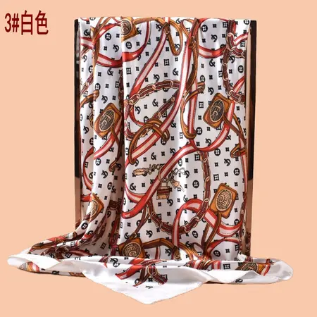Printed Scarf Shawl – 90 × 90 cm detail