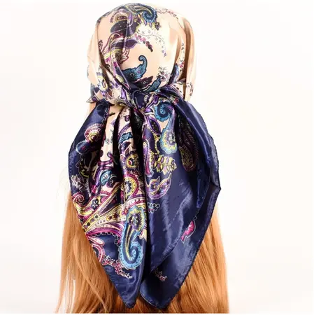 Women's Floral Scarf Shawl – 90 × 90 cm detail