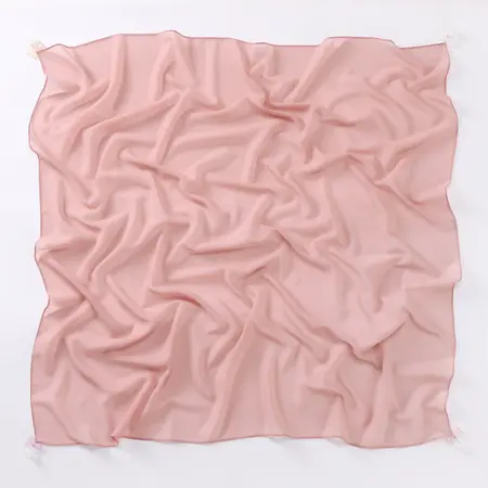 Chiffon Hijab – 90 × 90 cm detail