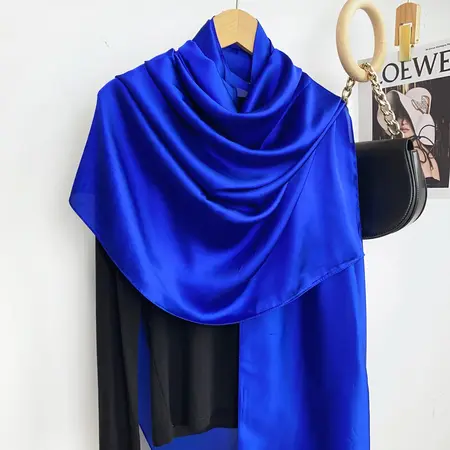 Silk Solid Color Headscarf – 90 × 180cm detail