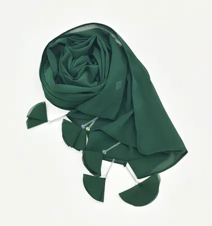 Women's Chiffon Fringed Hijab – 70 × 170 cm detail