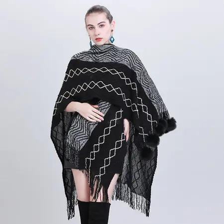 Knit Poncho detail