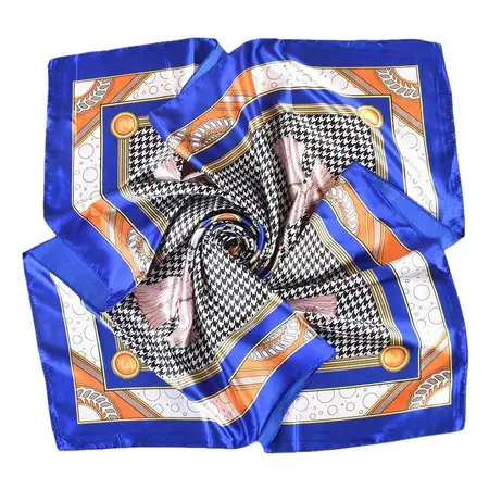 Silk Scarf Shawl – 90 × 90 cm detail