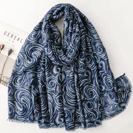Silk Scarf Shawl – 180 × 88 cm detail