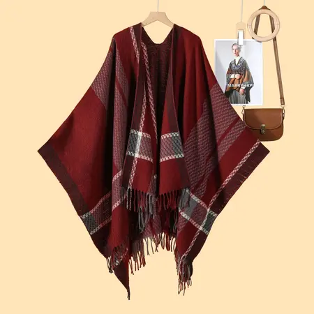 Faux Cashmere Striped Knit Fringed Poncho – 130 × 150 cm detail