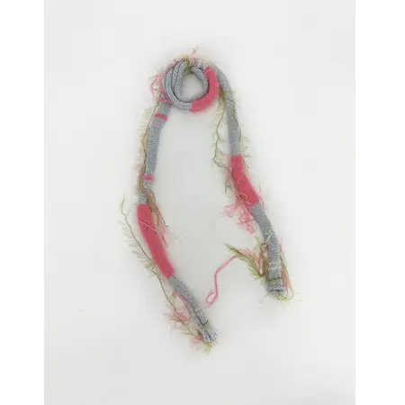 Silk Fringed Vintage Scarf Shawl – 200 × 2 cm detail