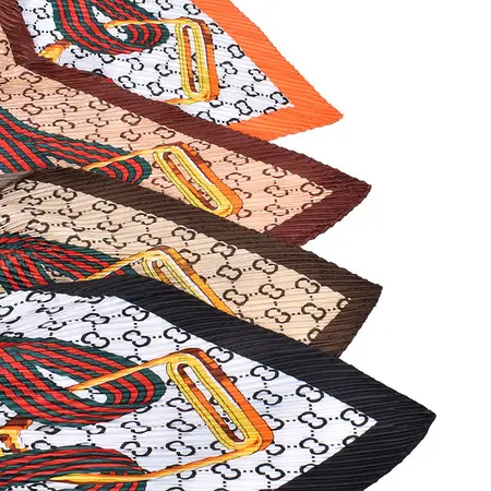 Pleated Printed Scarf Shawl – 90 × 90 cm detail