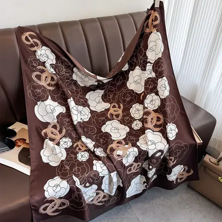 Silk Printed Scarf Shawl – 90 × 90 cm detail