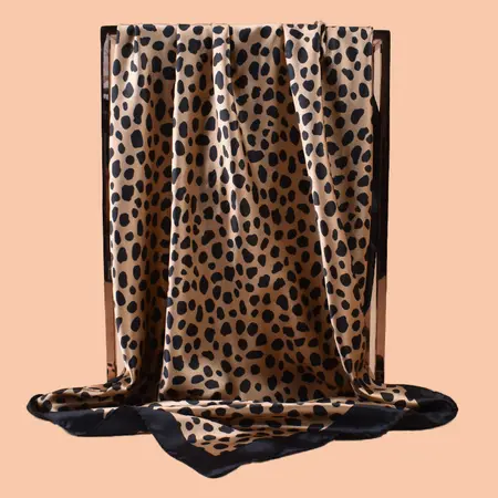 Leopard Print Printed Scarf Shawl – 90 × 90 cm