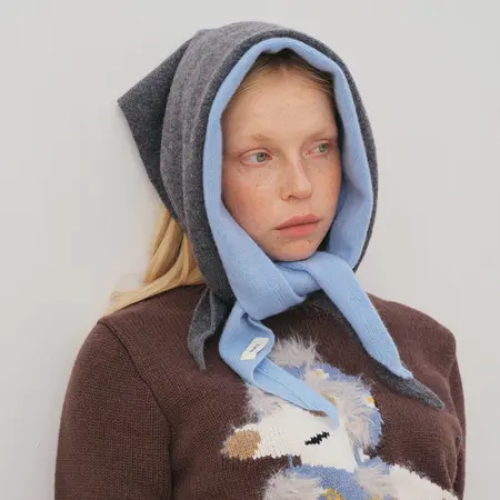 Women's Wool Knit Scarf – 110 × 37 cm detail