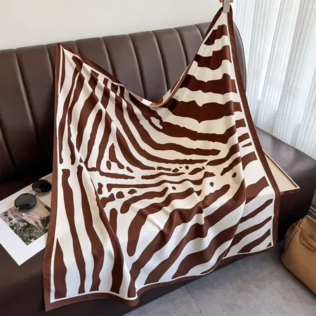 Twill Silk Printed Scarf Shawl – 90 × 90 cm detail
