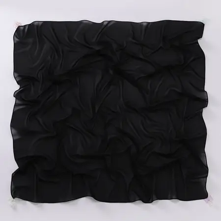 Chiffon Hijab – 90 × 90 cm detail