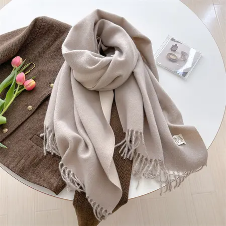 Faux Cashmere Solid Color Reversible Scarf Shawl – 200 × 70 cm detail