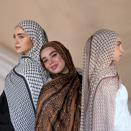 Chiffon Plaid Printed Hijab – 70 × 180 cm detail
