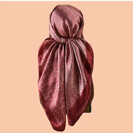 Geometric Polka Dot Printed Scarf Shawl – 90 × 90 cm detail