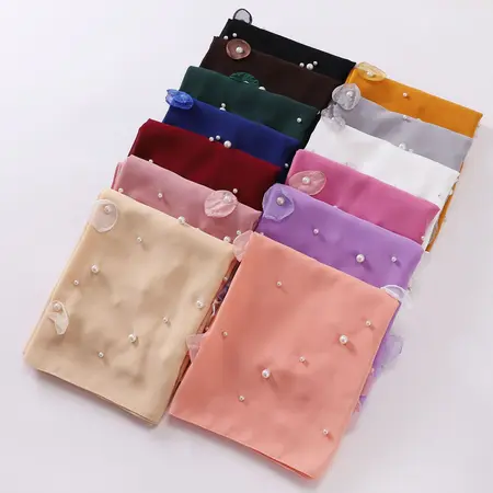 Chiffon Floral Hijab – 70 × 180 cm detail