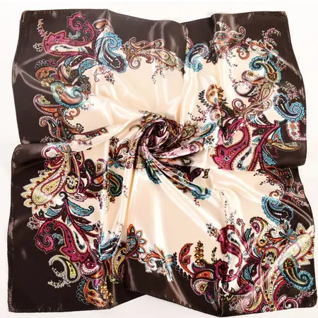 Women's Floral Scarf Shawl – 90 × 90 cm detail