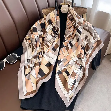 Floral Geometric Scarf Shawl – 90 × 90 cm detail