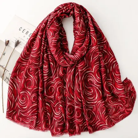 Silk Scarf Shawl – 180 × 88 cm detail