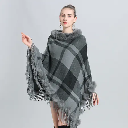 Faux Fur Plaid Knit Poncho detail