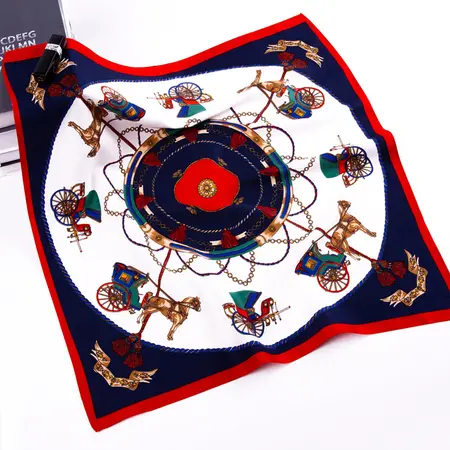 Fringed Printed Scarf Shawl – 60 × 60 cm detail