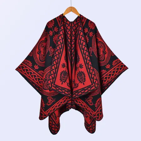 Faux Cashmere Jacquard Poncho – 130 × 150 cm detail
