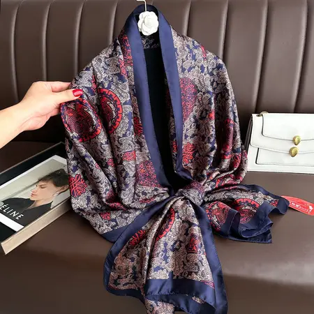 Silk Vintage Scarf Shawl – 90 × 180cm detail