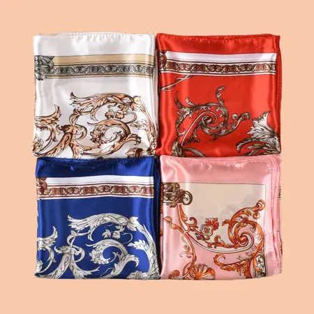 Floral Printed Scarf Shawl – 90 × 90 cm detail