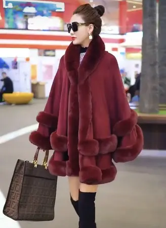 Faux Fur Knit Hooded Poncho detail