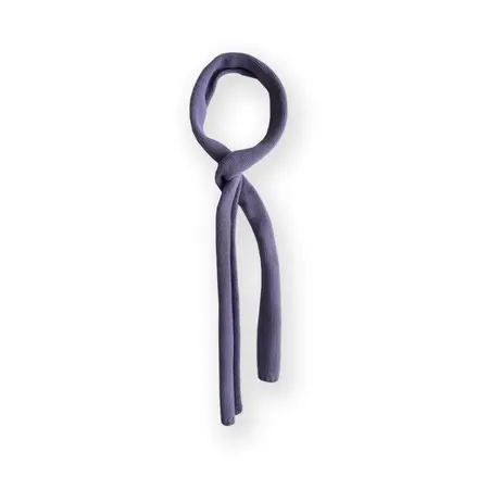 Women's Wool Solid Color Knit Narrow Scarf – 170 × 10 cm detail