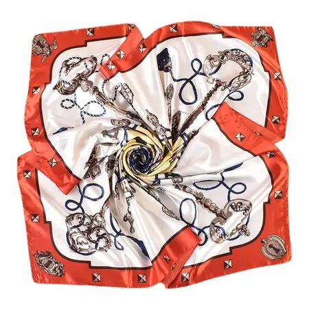 Silk Scarf Shawl – 90 × 90 cm detail
